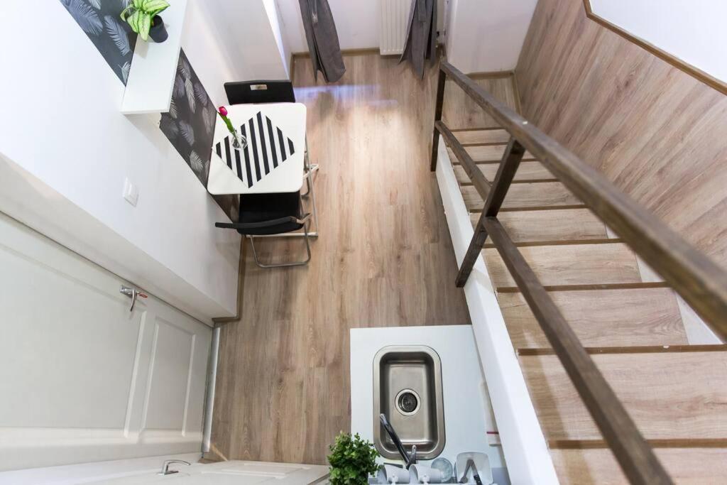Central Budget Lofts Apartment Budapest Exterior photo