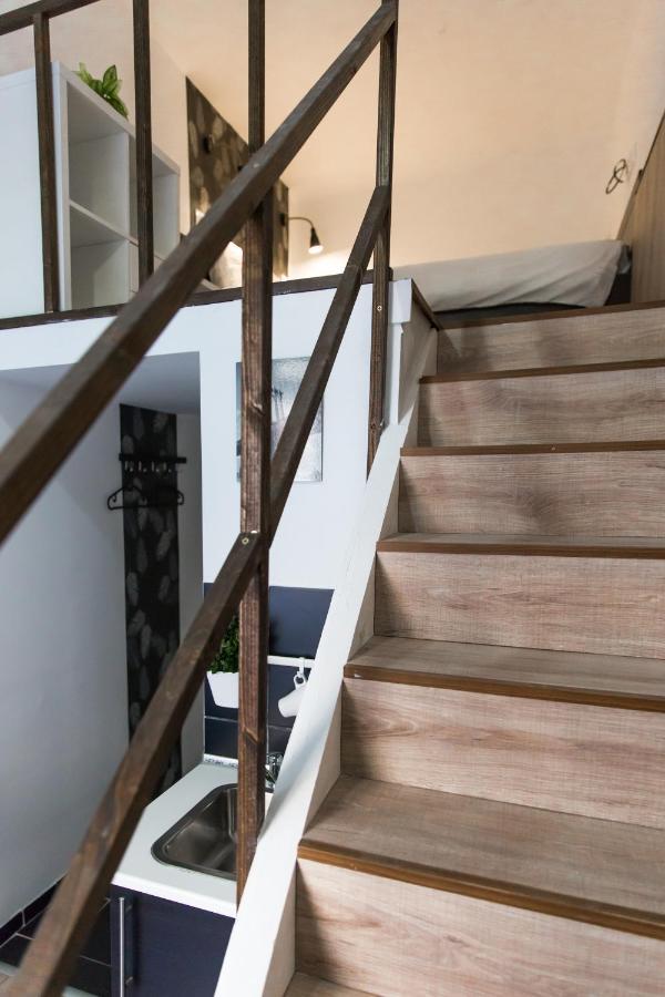 Central Budget Lofts Apartment Budapest Exterior photo